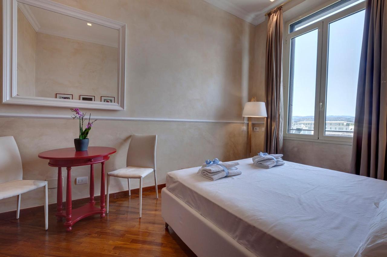 Mamo Florence - Thelma & Louise Apartments Экстерьер фото